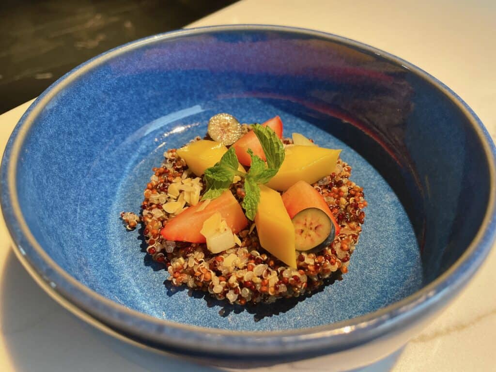 フルーツサラダ