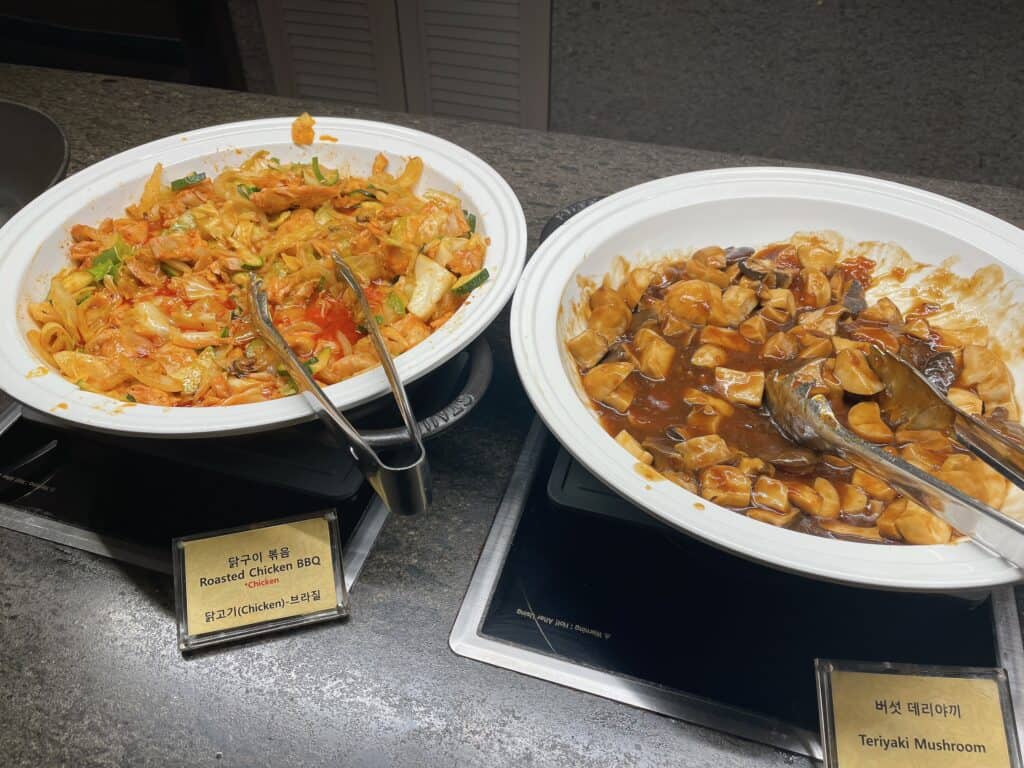 ローストチキンBBQとテリヤキマッシュルーム