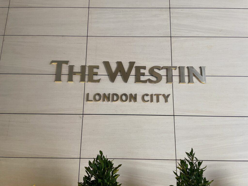 ウェスティンロンドンシティのロゴ