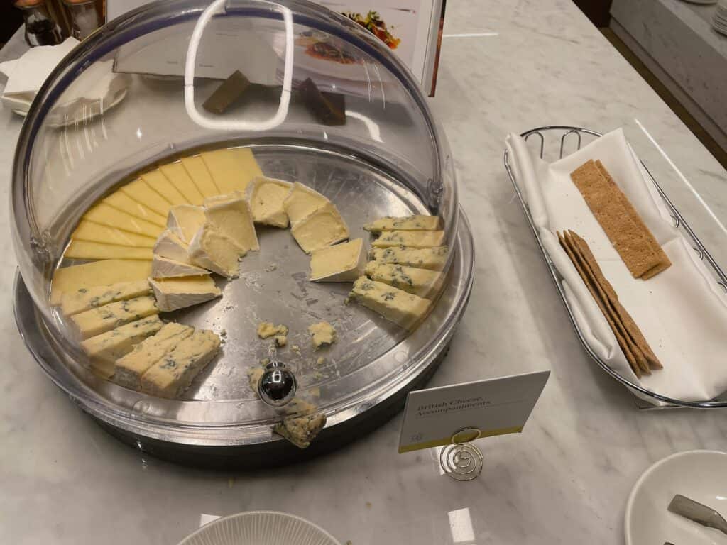 チーズコーナー