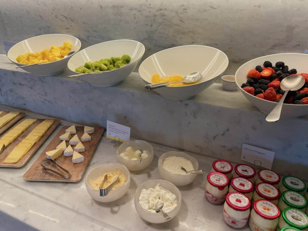 カットフルーツコーナー