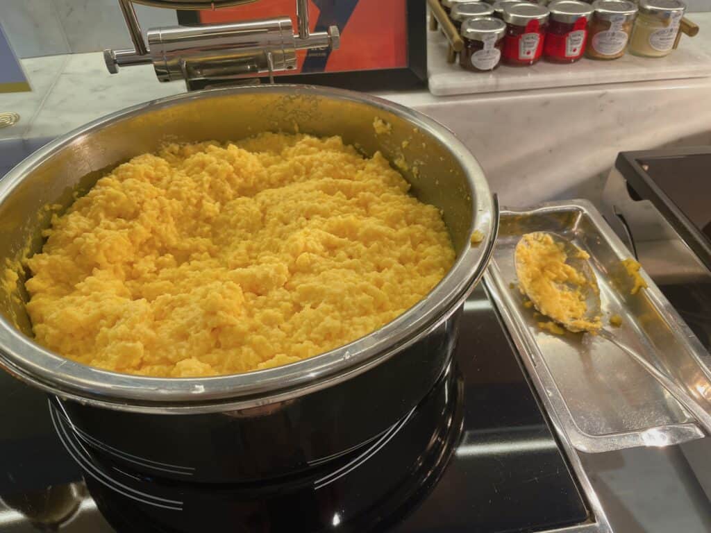 スクランブルエッグ