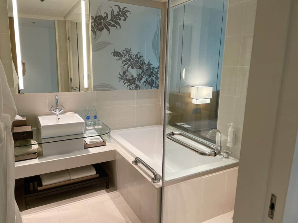 バスルーム全体