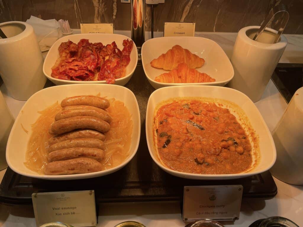 ソーセージやベーコンなど