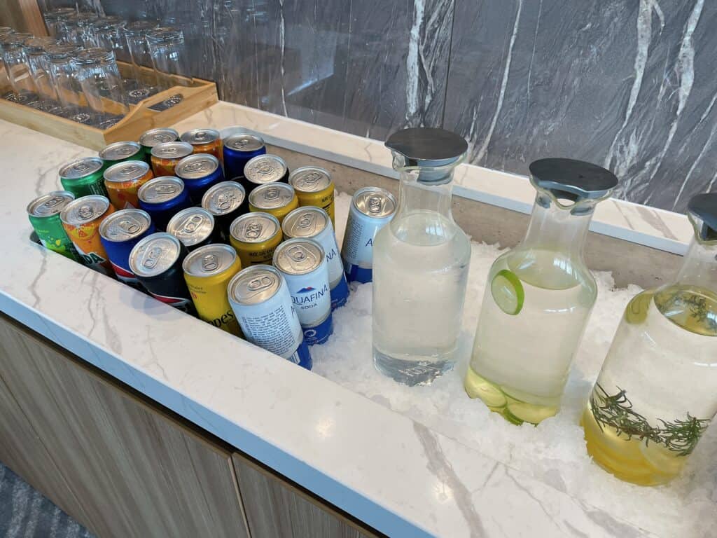 ソフトドリンクコーナー