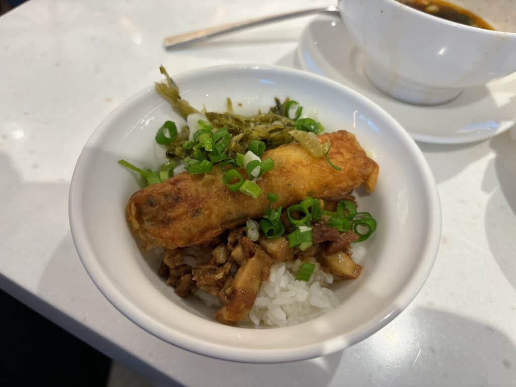 ルーローファン