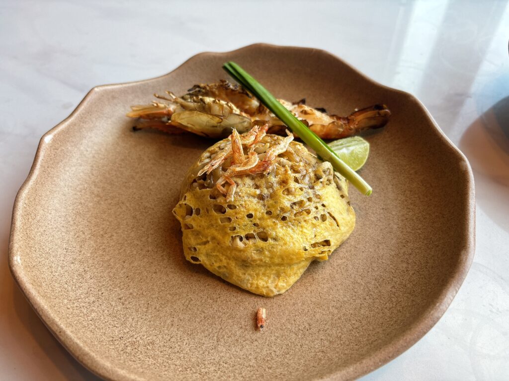 朝食で提供されたパッタイ