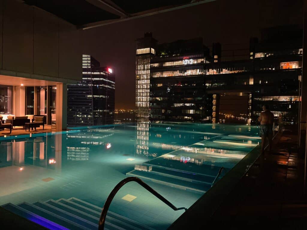 ウェスティンシンガポールのプール
