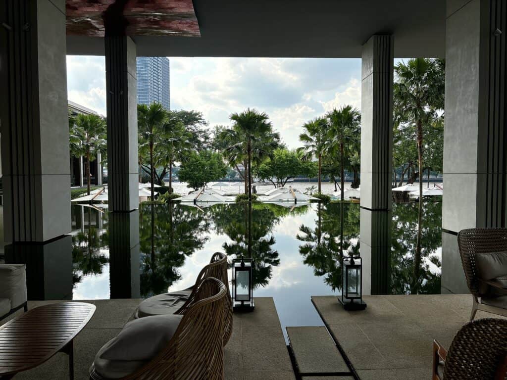 フォーシーズンズホテルバンコクの廊下