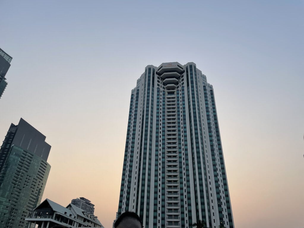 ペニンシュラバンコクの外観