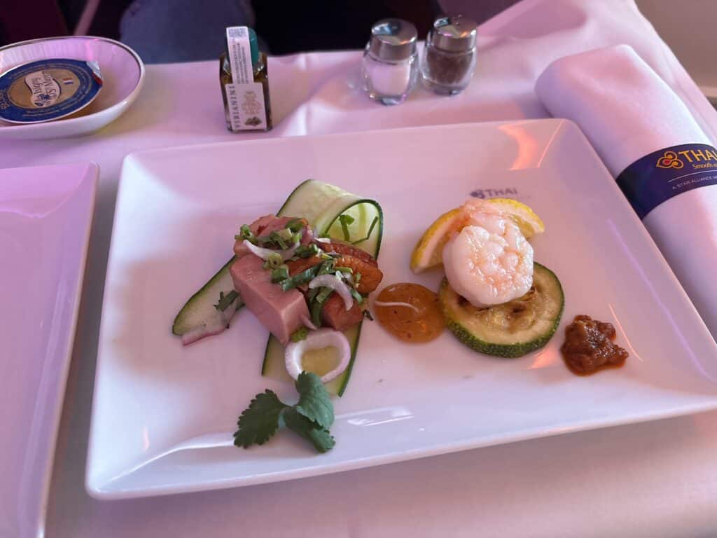 バンコクスワンナプーム国際空港→羽田便で提供されたアペタイザー