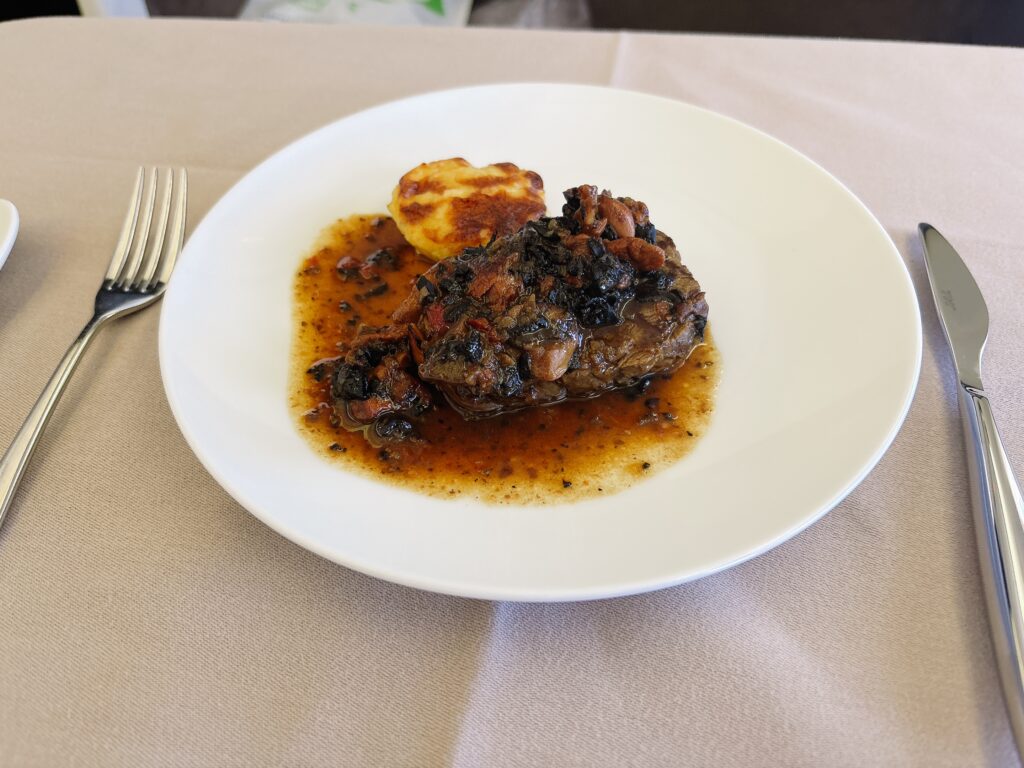 JALファーストクラスで提供された和牛フィレ肉