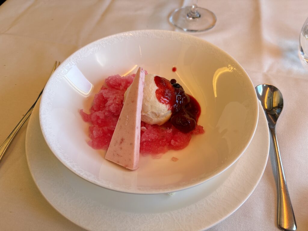 季節のアイス盛り合わせ