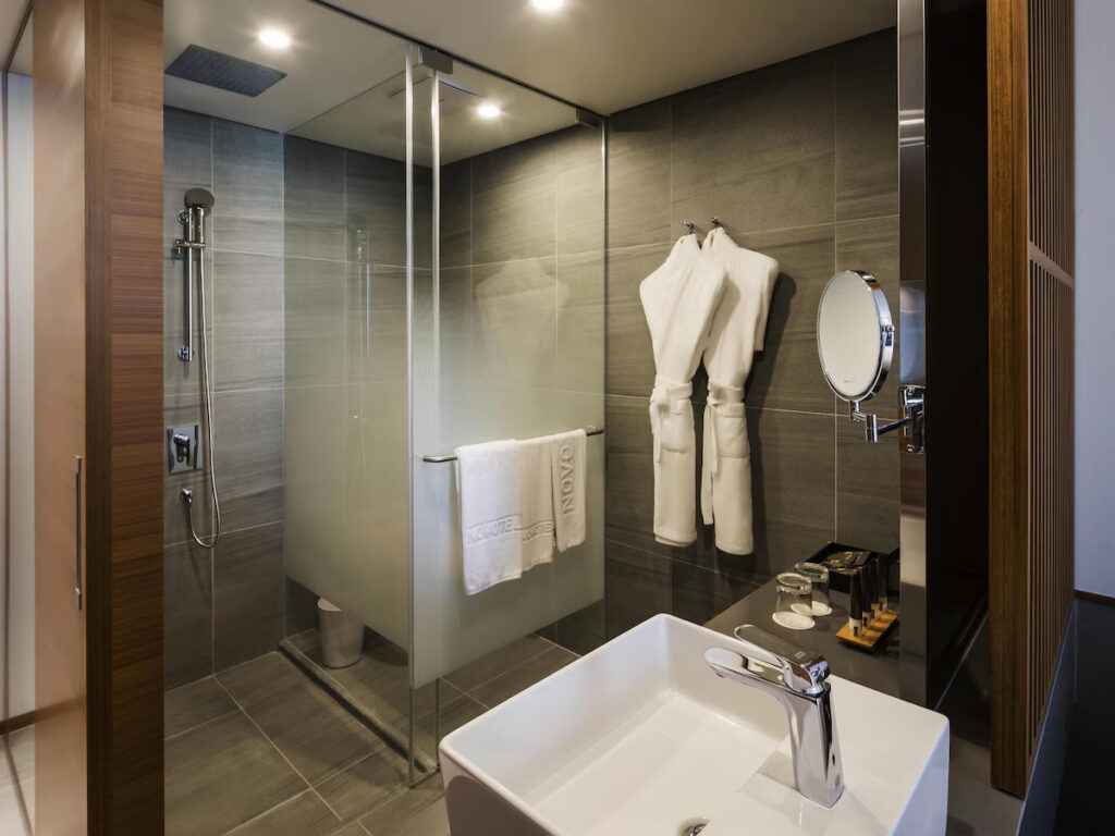 ノボテル アンバサダー ソウル トンデムンのバスルーム