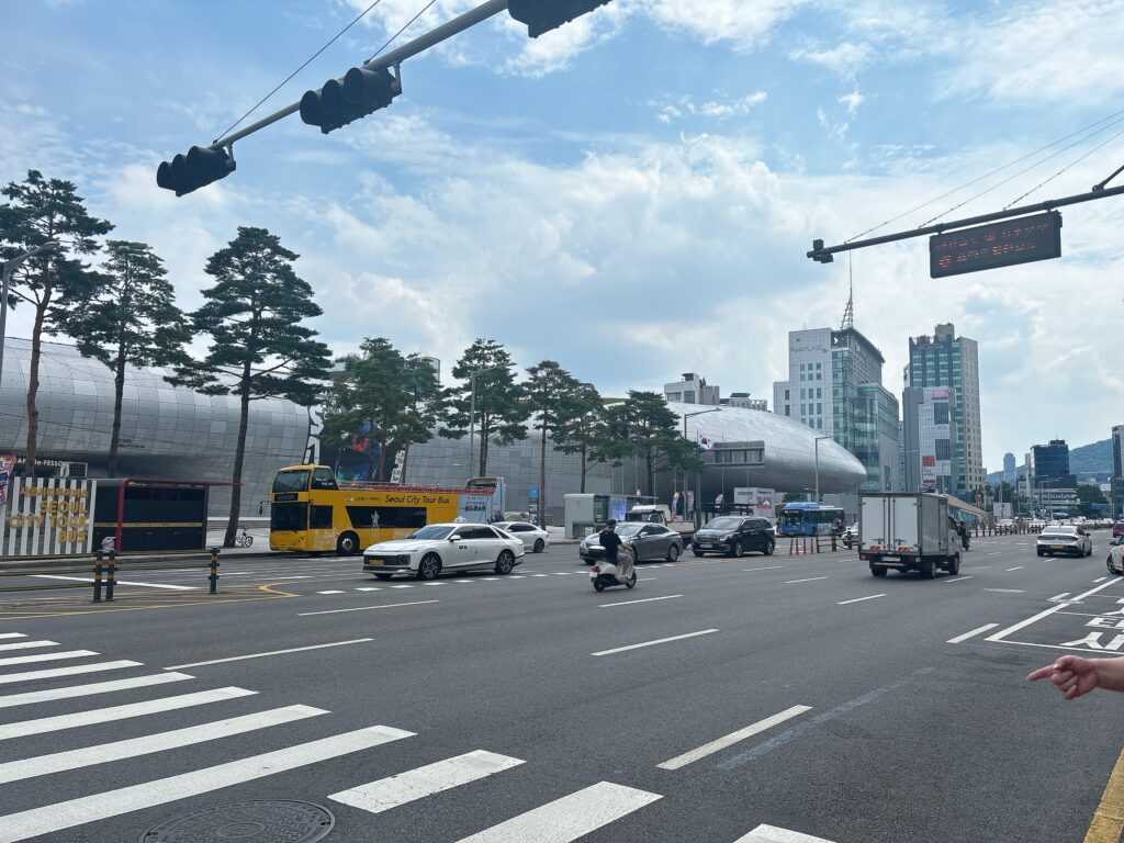 東大門にある交差点