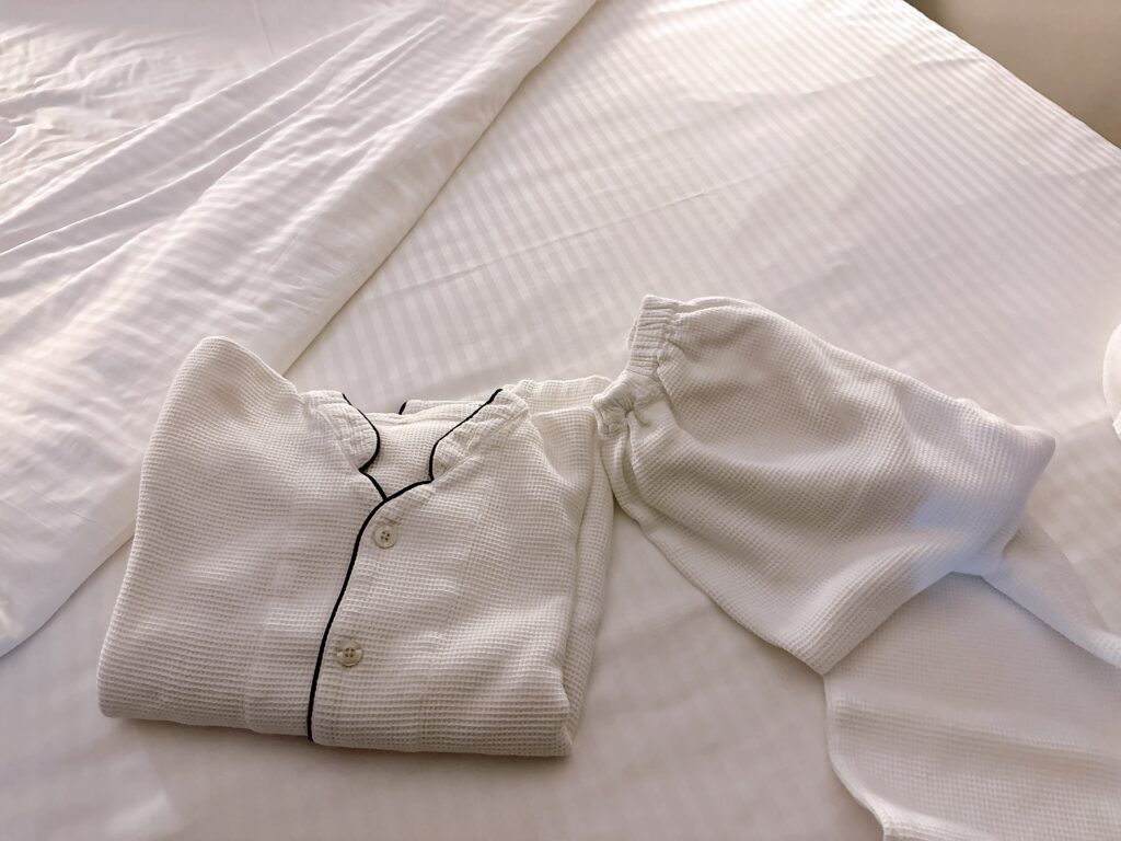 セパレート式のパジャマ