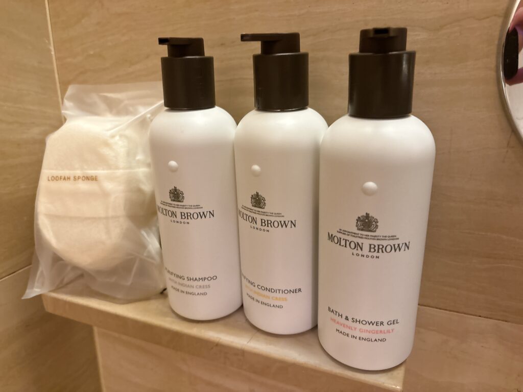 モルトんブラウンのバスアメニティ