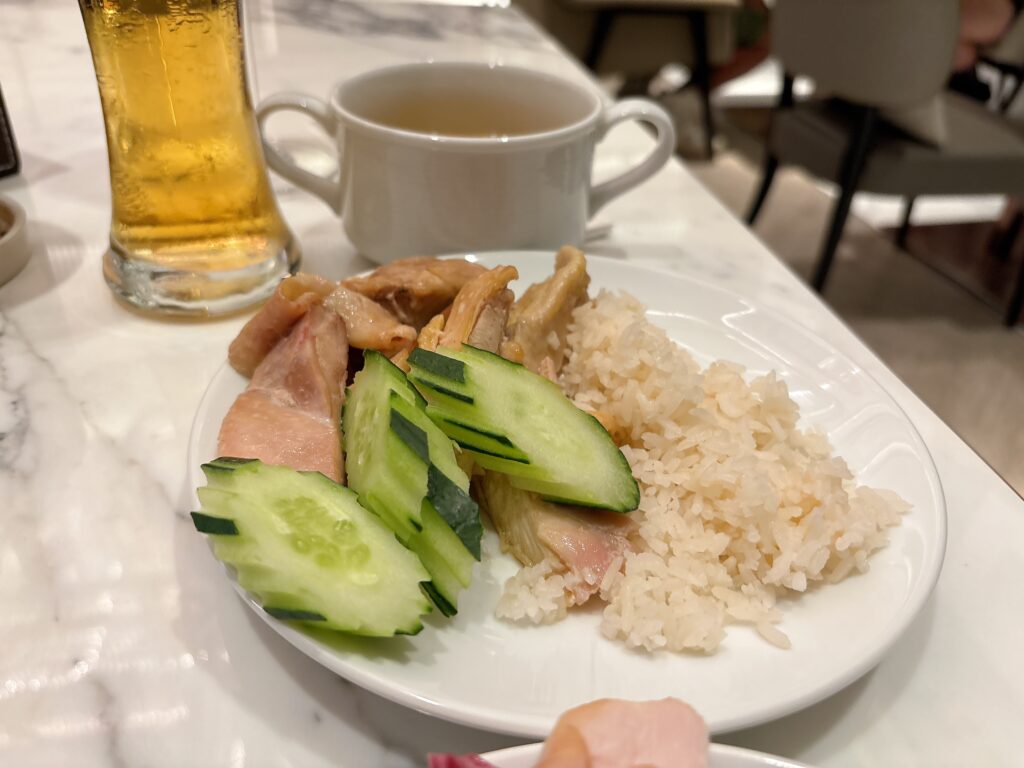 カクテルタイムで食べたカオマンガイ