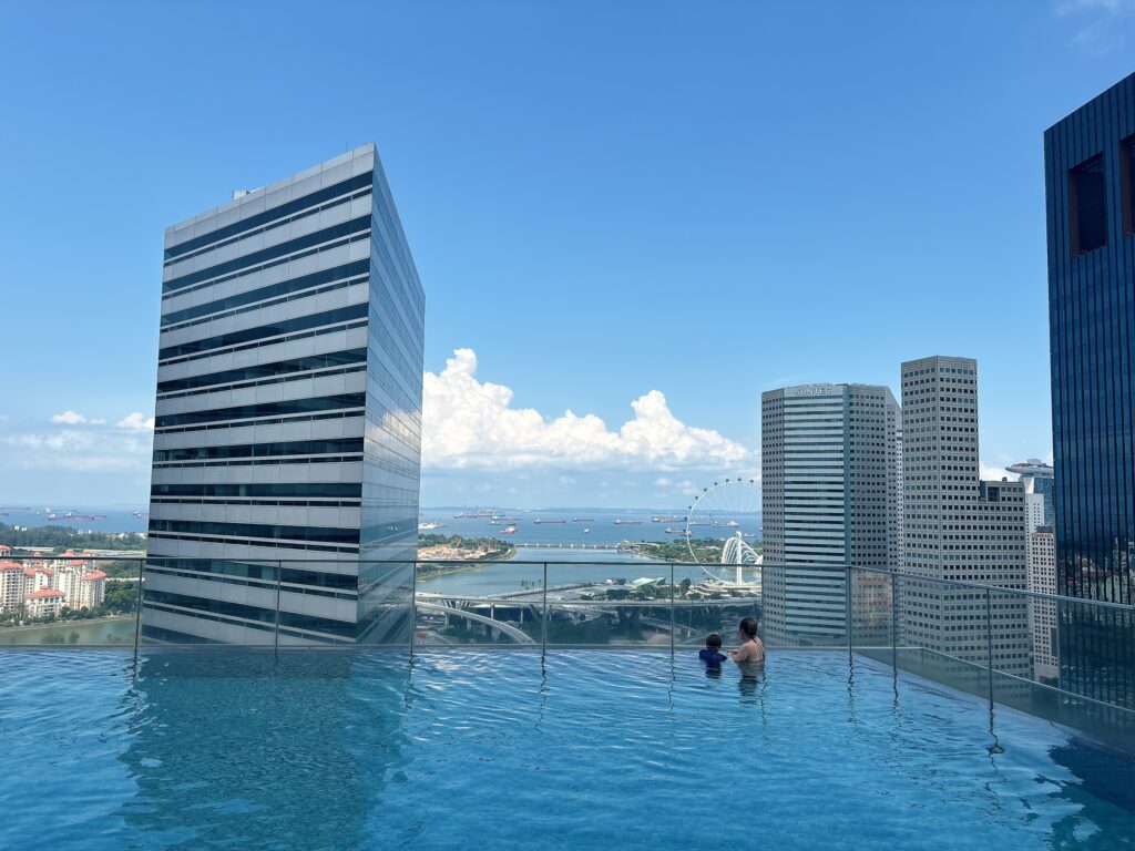 アンダーズシンガポールのプール