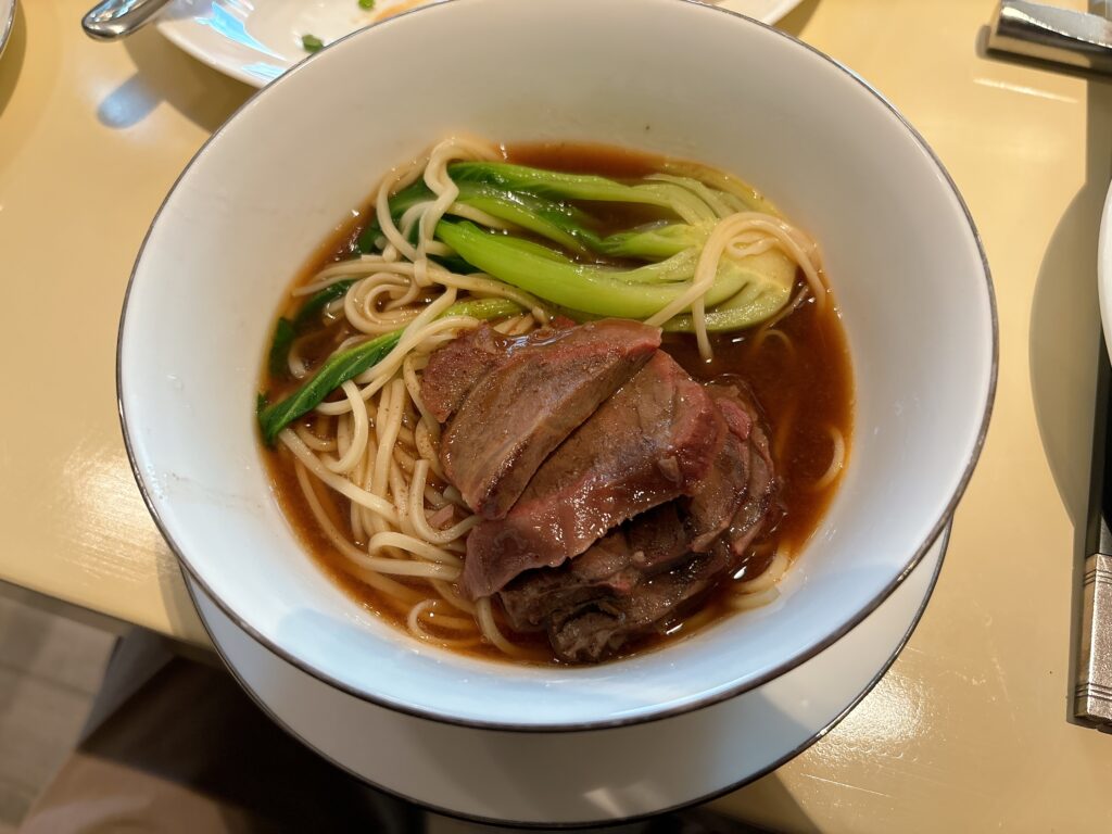 牛肉麺