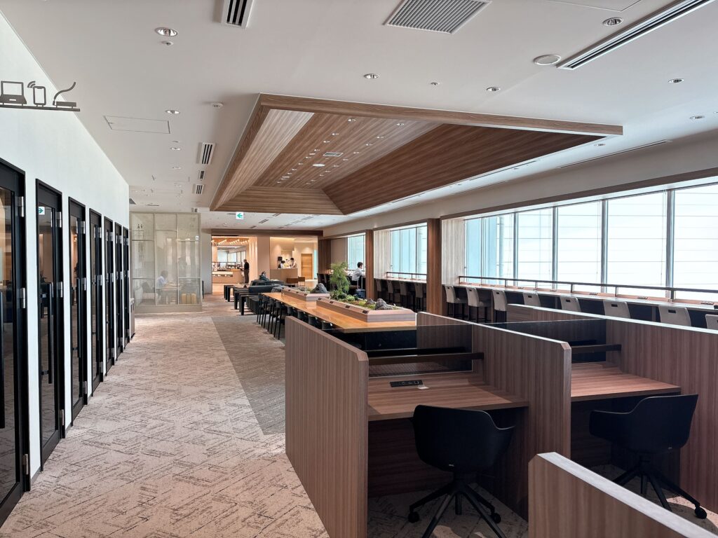 別角度から撮影したビジネスエリア