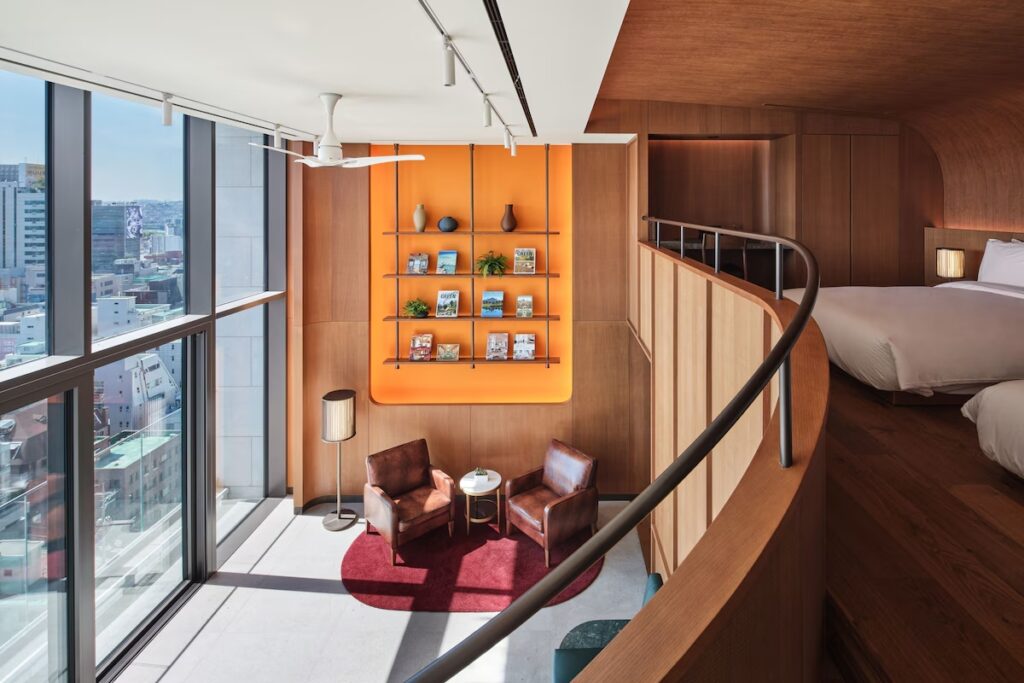 アナンティ・アット・カンナムの内観