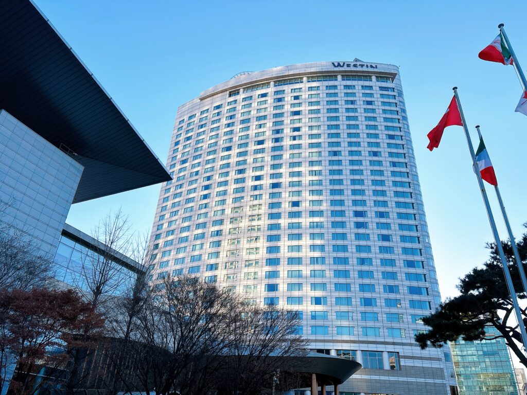 ウェスティンソウルパルナスの外観