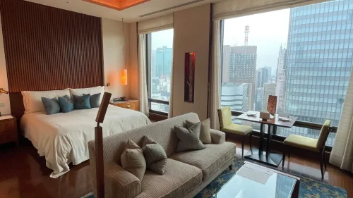 【宿泊記】ペニンシュラ東京の客室・朝食・プールをブログレビュー！